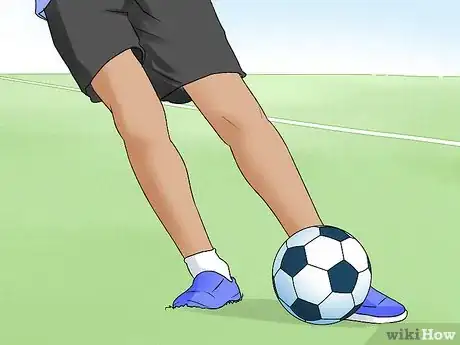 Image titled Pass a Soccer Ball Step 7