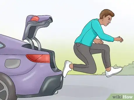 Image titled Escape From the Trunk of a Car Step 11