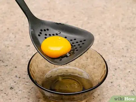 Image titled Separate an Egg Step 20