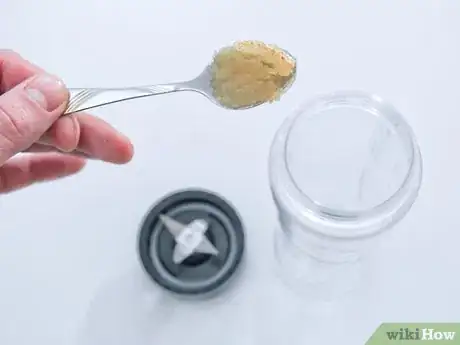 Image titled Make Creamed Honey Step 2