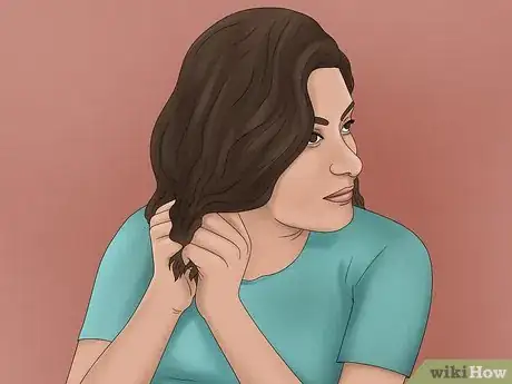 Image titled Blow Dry Hair With Natural Waves Step 12