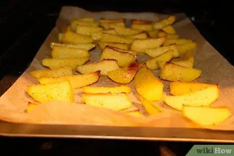 Image titled Keep Roast Potatoes Crispy After Cooking Step 2