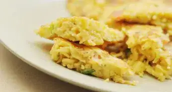 Make an Instant Noodle Omelette