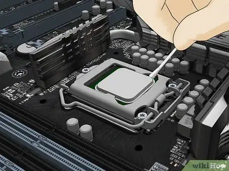 Image titled Clean Thermal Paste Step 12