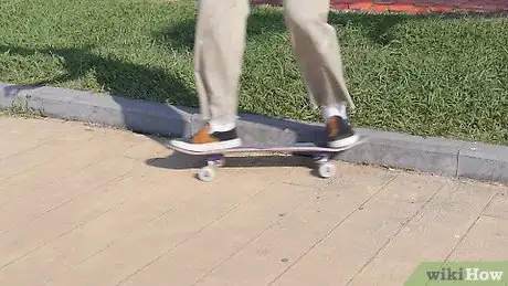 Image titled Boardslide on a Skateboard Step 1