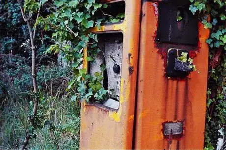 Image titled Abandoned_petrol_pump,_Norfolk_157