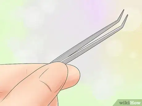 Image titled Trim Your Nose Hairs in a Safe Way Step 9