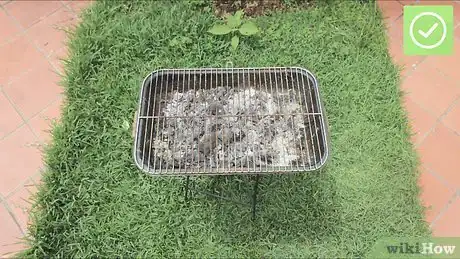 Image titled Clean a Charcoal Grill Step 1