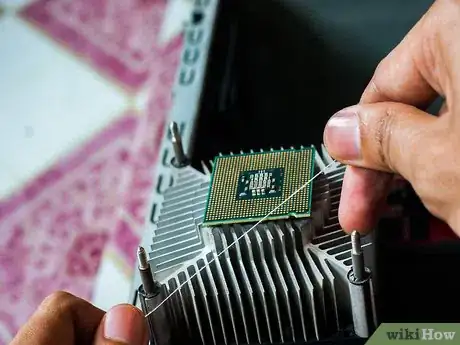 Image titled Remove a Processor Fused to a Heatsink Step 4