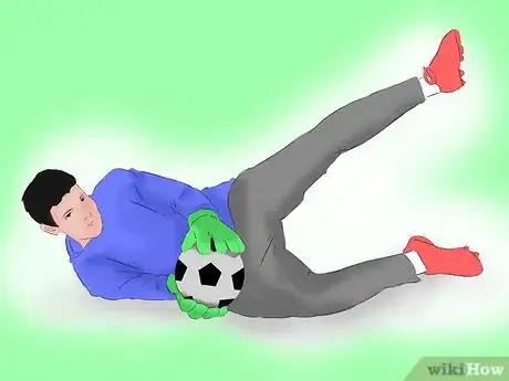 Image titled Catch a Ball Step 13