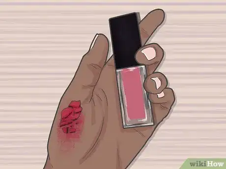 Image titled Tell if Your Lipstick Has Gone Bad Step 9