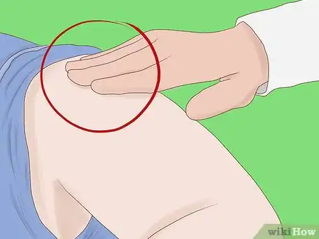 Image titled Administer a Vitamin B Injection in the Deltoid Step 2