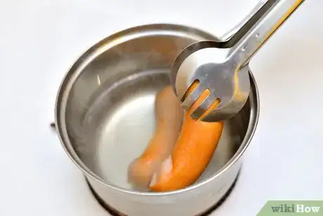 Image titled Cook Knockwurst Step 3