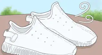 Keep Yeezys Clean