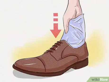 Image titled Stretch the Calves of Boots with Zippers Step 11