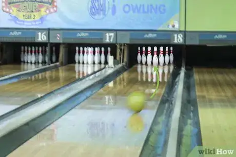 Image titled Pick a Bowling Ball Step 4