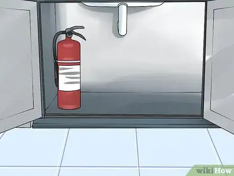 Image titled Prevent Kitchen Burns Step 1