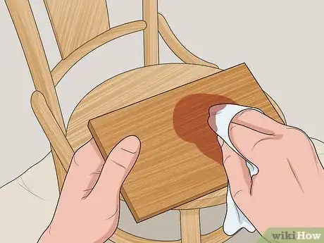 Image titled Apply Glaze to Wood Furniture Step 5