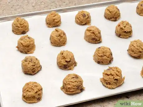 Image titled Bake Cookies on Your Car Dashboard Step 5