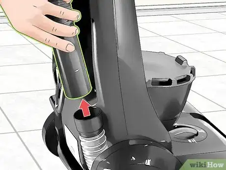 Image titled Unclog a Vacuum Hose Step 1