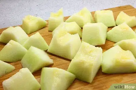 Image titled Freeze Cantaloupe Step 3