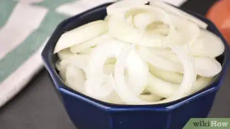 Image titled Cook Onions Properly Step 5