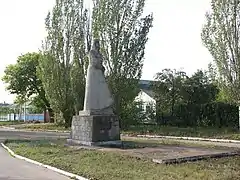 Memorial - Mass grave of the Heroes of the Civil War