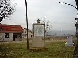 Monument in Obilić.