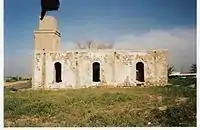 Old mosque of Kawfakha, in 2000, presently used as a storehouse