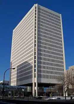 100 Washington Square, Minneapolis, 1982