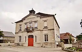 The town hall in Valempoulières