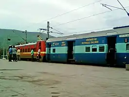 17488 Tirumala Express at Visakhapatnam