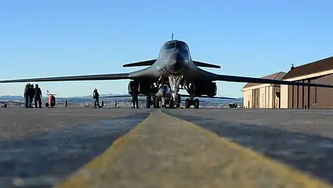 (B-1 preflight)