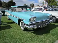 1958 Pontiac Chieftain 4-Door Sedan