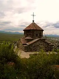 Ամրոցի համալիր «Իլիկավանք» («Պառավի վանք»)Paravi Amrots