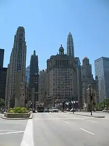 Michigan Avenue Bridge traffic (Background includes 333 North Michigan, Carbide & Carbon Building, London Guarantee Building, Mather Tower & 35 East Wacker