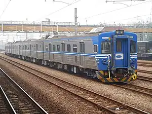 An EMU600 at Changhua Station