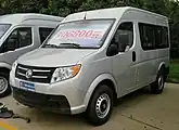 2018 Dongfeng (DFAC) Yufeng SWB front quarter view