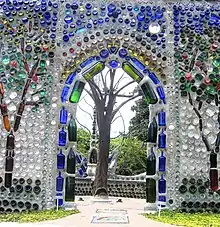 A bottle wall