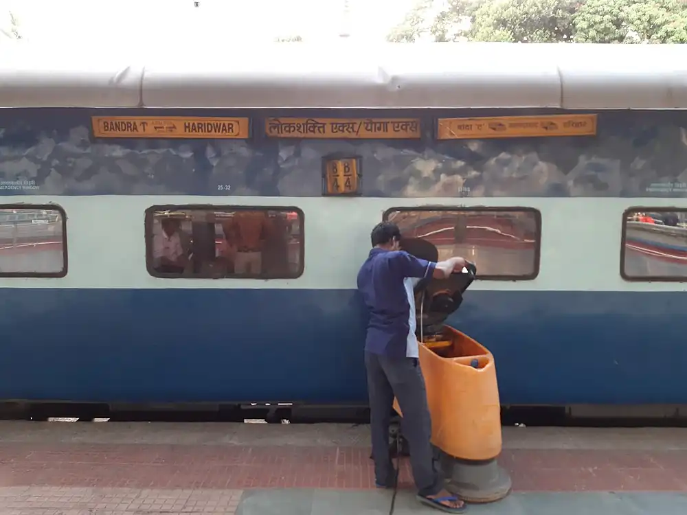 19031 Yoga Express - AC 3 tier coach