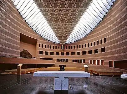 Altar and nave of Evry Cathedral