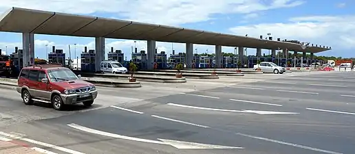 A1 Rabat-Casa tollstation.jpg