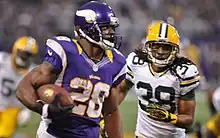 Tramon Williams chases Adrian Peterson of Minnesota