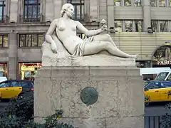 A Francesc Soler i Rovirosa (1930), by Frederic Marès, Gran Vía de las Cortes Catalanas.