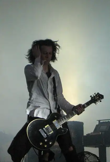 North performing with Nine Inch Nails in August 2007