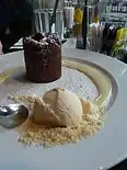 Soufflé served with ice cream