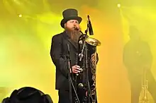 Jarno Sarkula performing with Alamaailman Vasarat at the Roskilde Festival in 2009