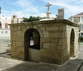 The Roman-era fountain in the heart of the parish of Alcains