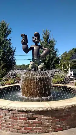 Popeye statue in downtown Alma