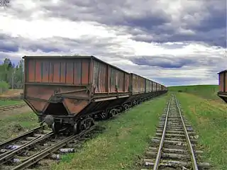 Open wagon for peat